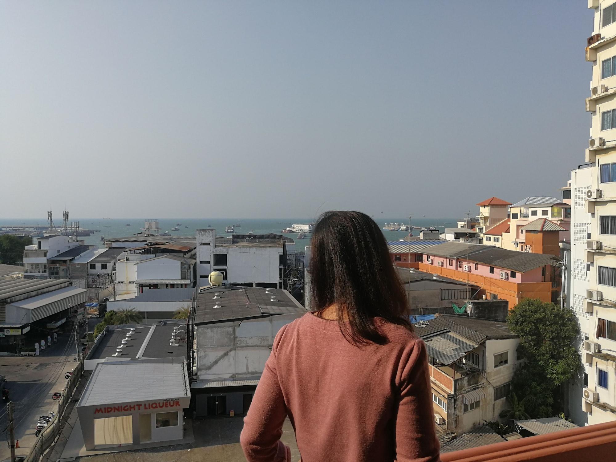 7 Days Premium Hotel Pattaya - SHA Extra Plus Bagian luar foto