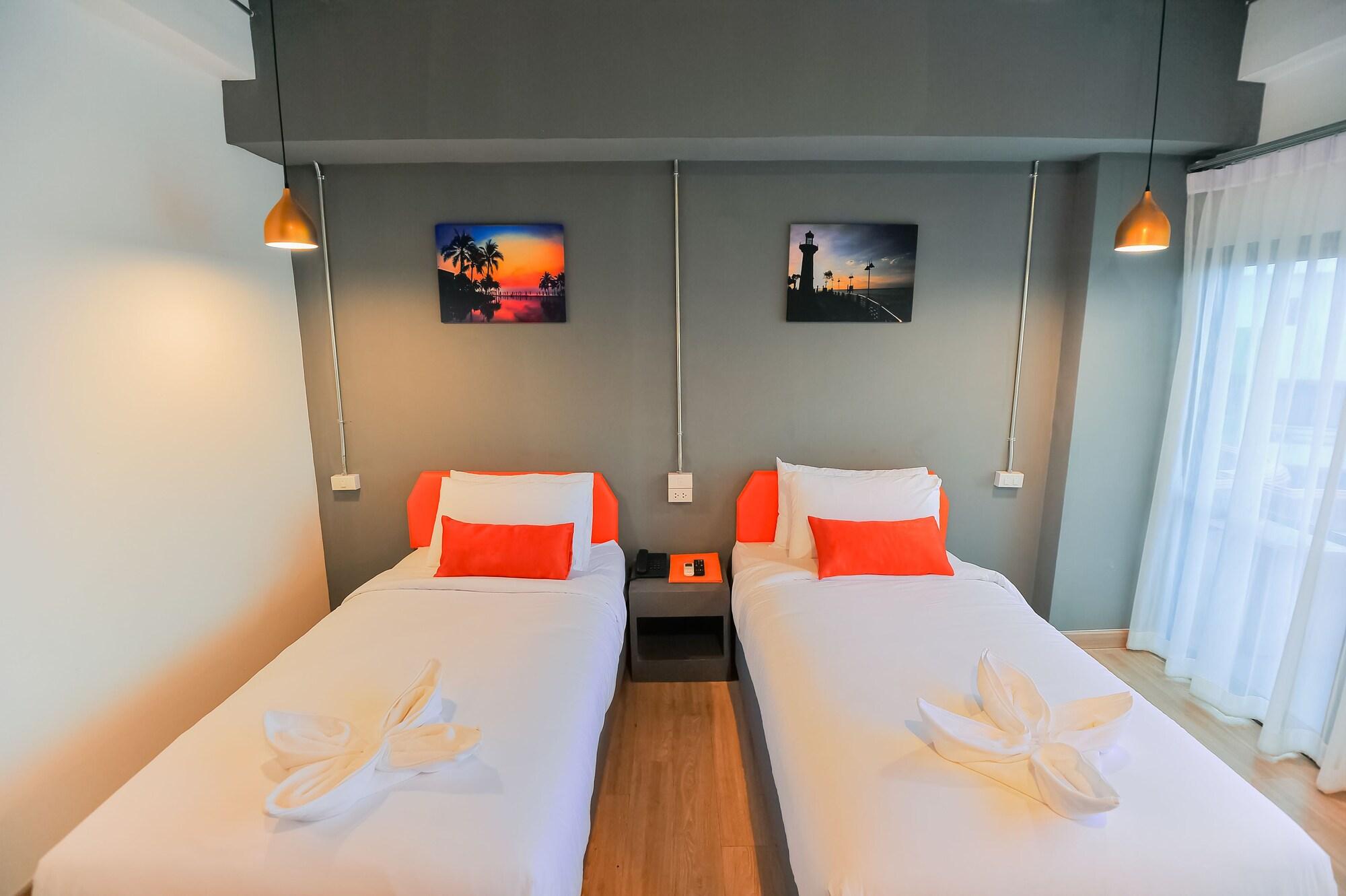 7 Days Premium Hotel Pattaya - SHA Extra Plus Bagian luar foto
