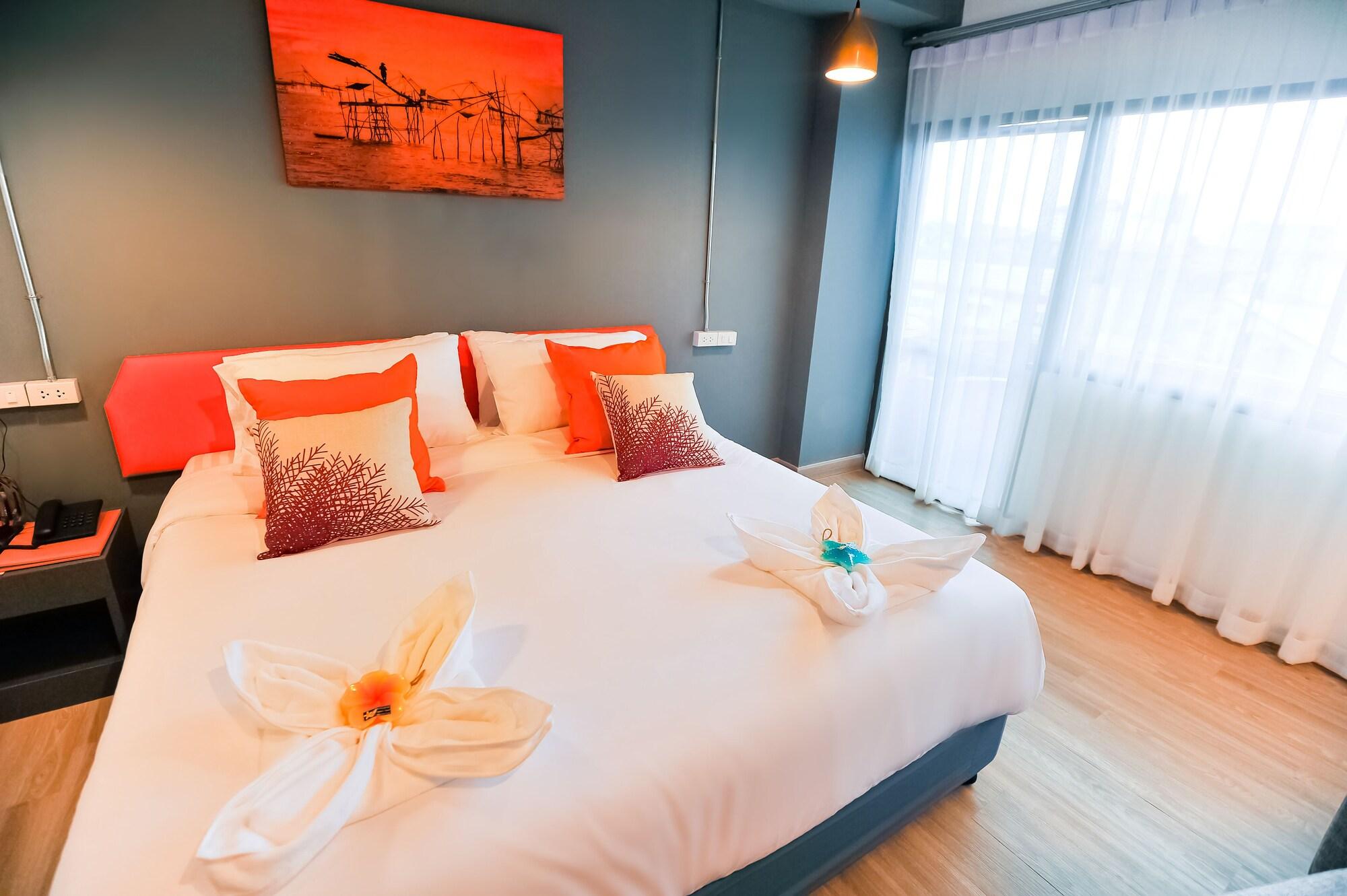 7 Days Premium Hotel Pattaya - SHA Extra Plus Bagian luar foto